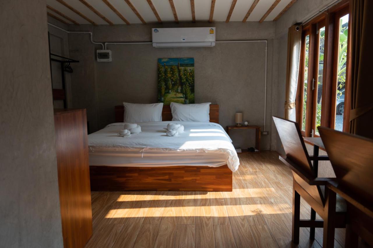Banmai87 Guest House บ้านไม้87 เกสต์เฮ้าส์ Аюттхая Экстерьер фото