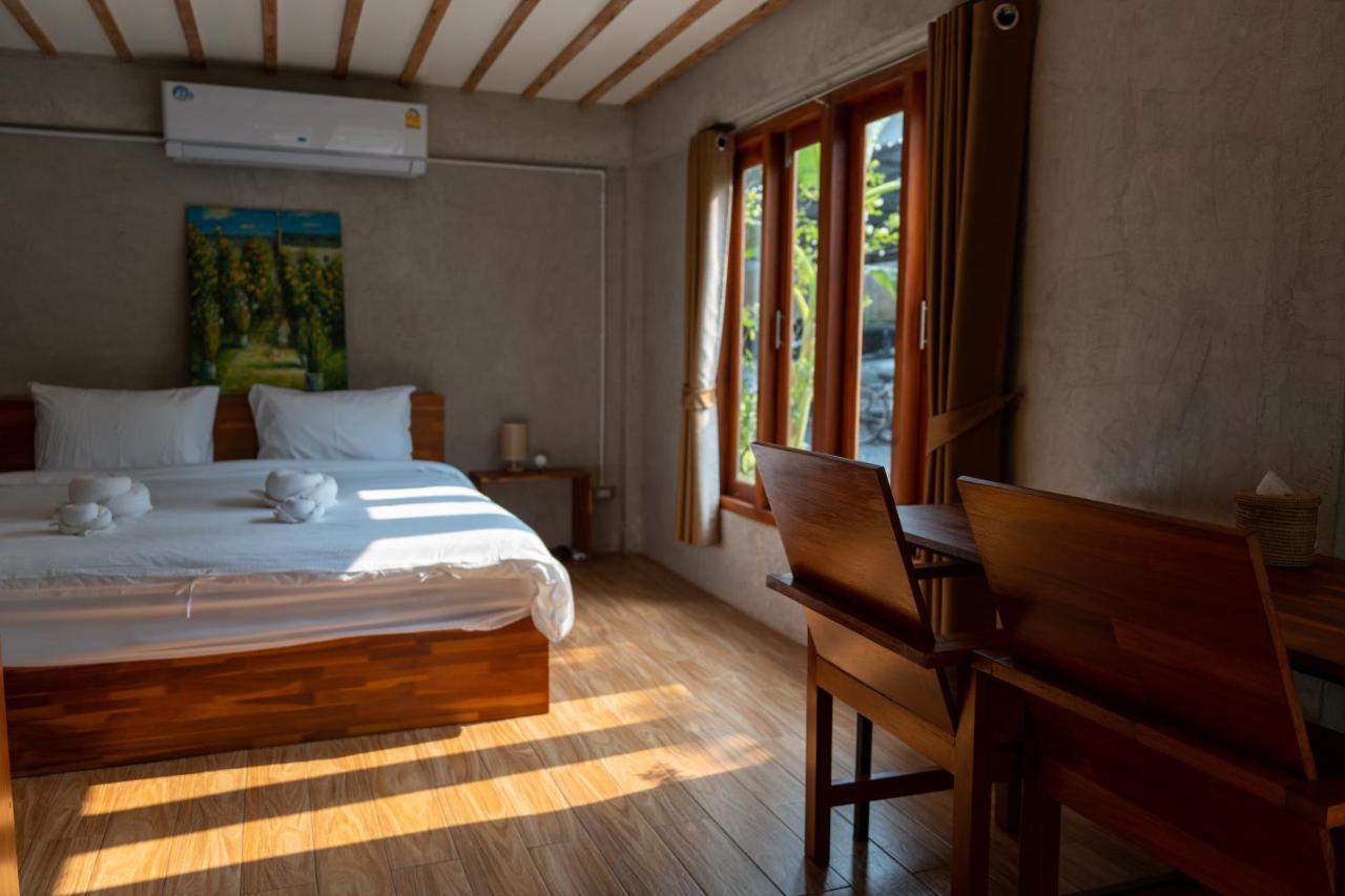 Banmai87 Guest House บ้านไม้87 เกสต์เฮ้าส์ Аюттхая Экстерьер фото